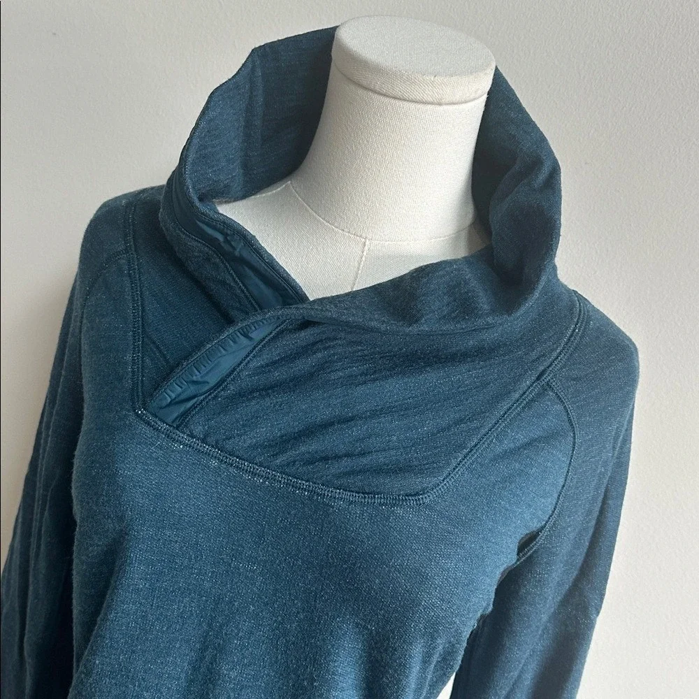 LuLuLemon Womens Wool Fitted Mock Neck Running Hiking Long Sleeve Top 8 Gorpcore